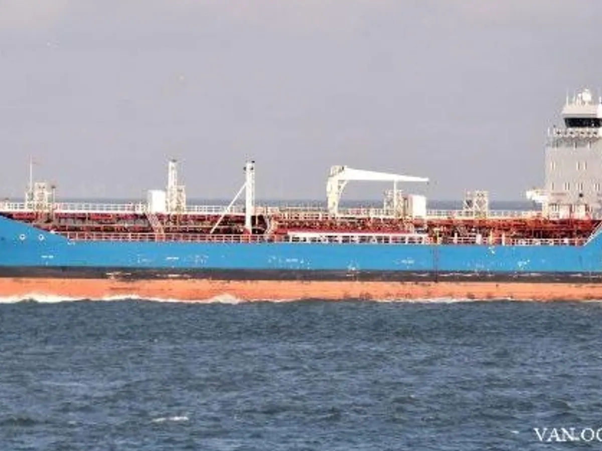 Petrol/Kimyasal tankeri satılık