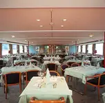 Yüzen otel satılık