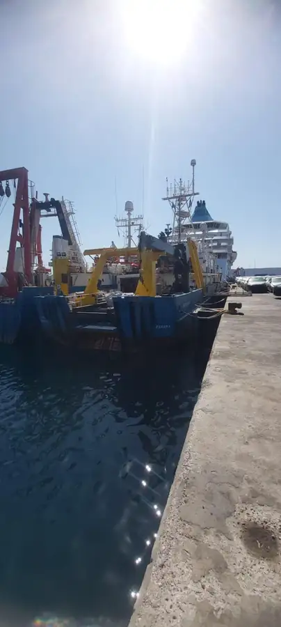 Araştırma gemisi satılık