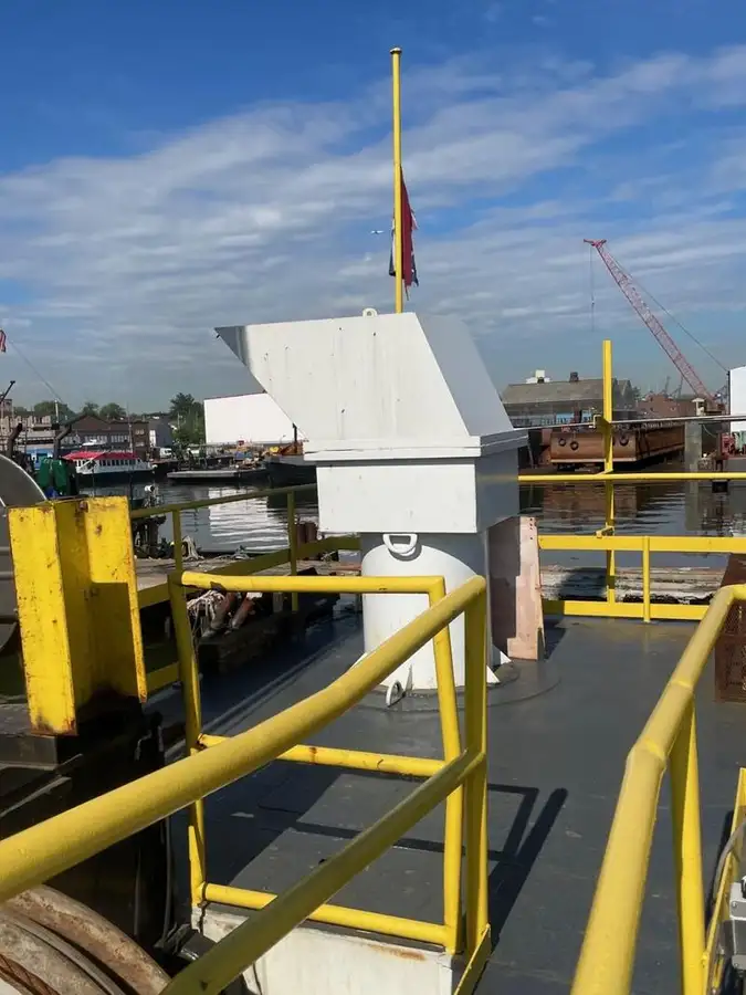 Dredger (Kazık çakma gemisi) satılık