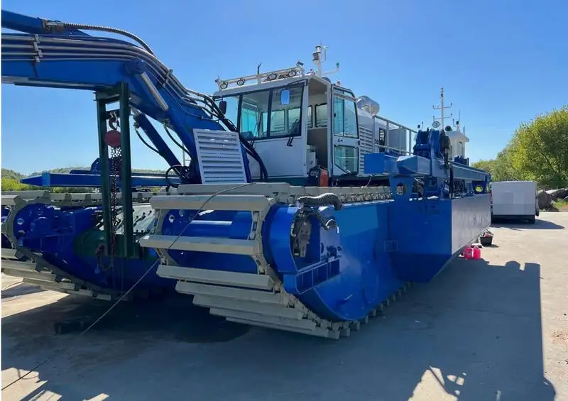 Dredger (Kazık çakma gemisi) satılık