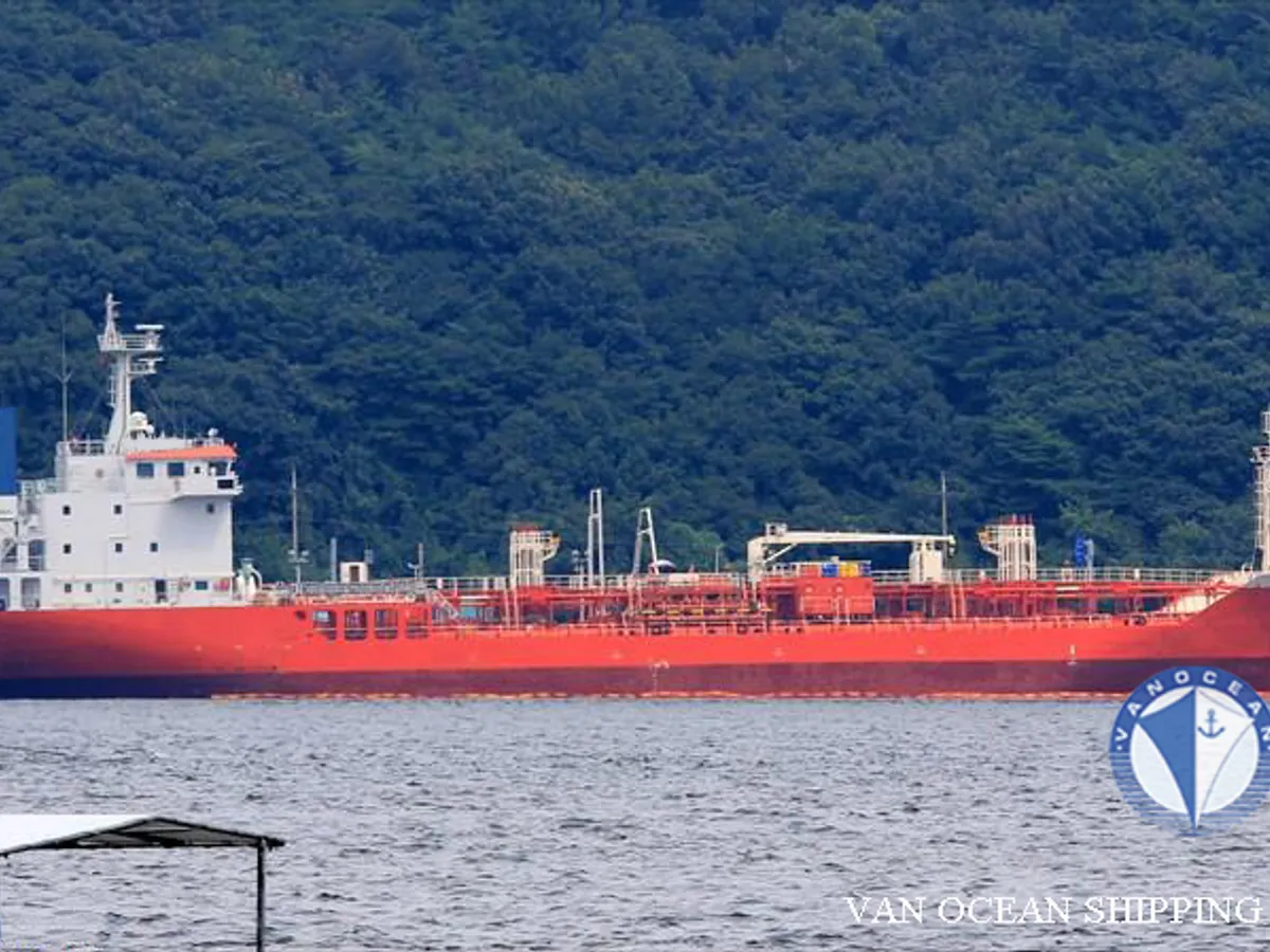 Petrol/Kimyasal tankeri satılık