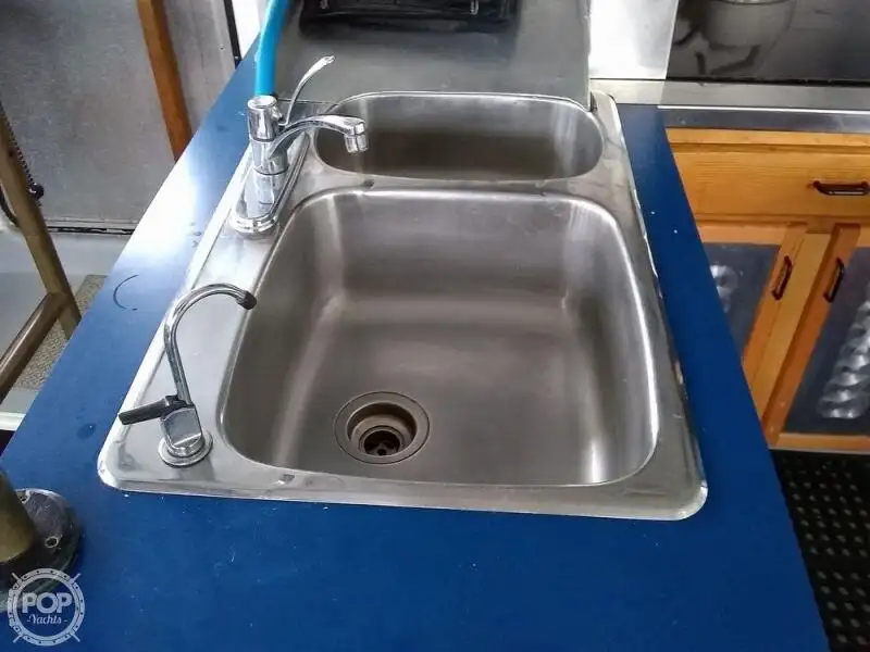 Küçük yük gemisi satılık