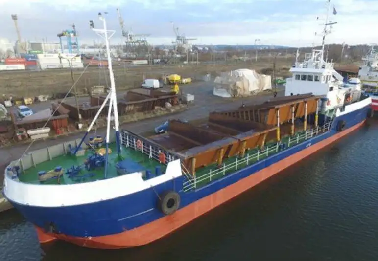 Dredger (Kazık çakma gemisi) satılık