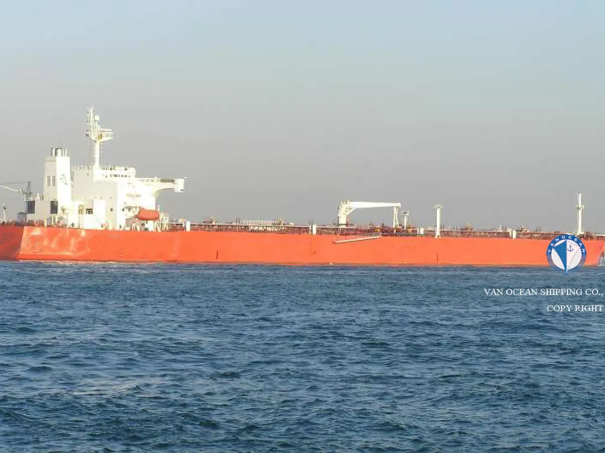 Petrol/Kimyasal tankeri satılık