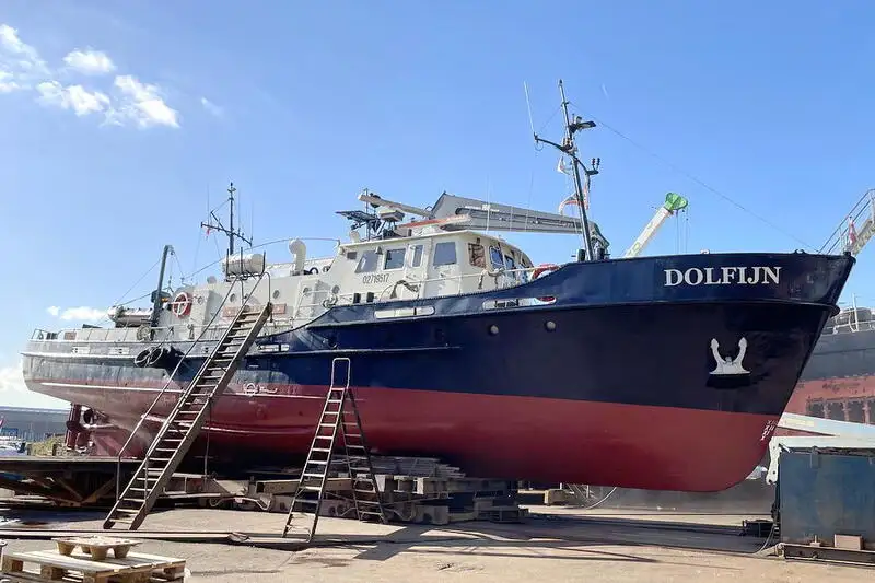Devriye botu satılık