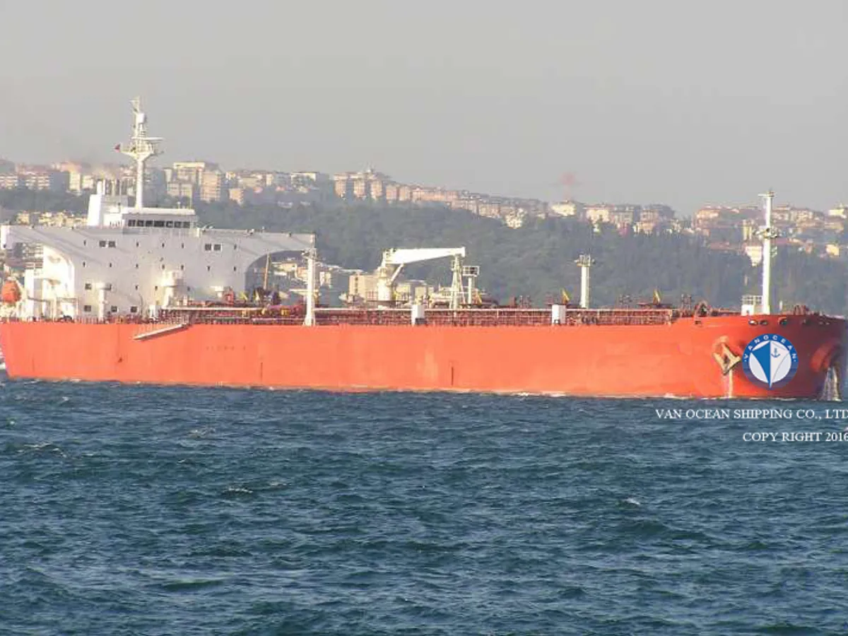 Petrol/Kimyasal tankeri satılık
