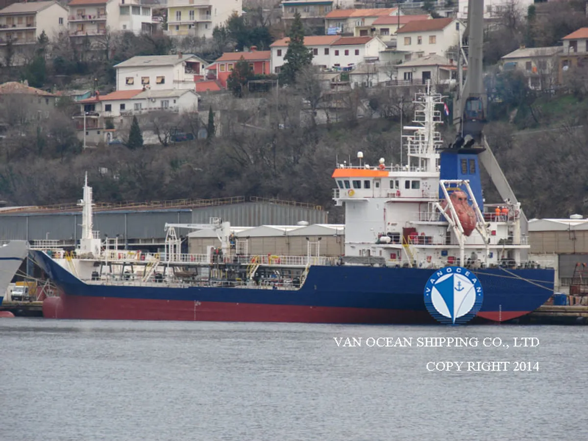 Petrol/Kimyasal tankeri satılık