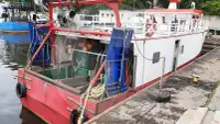 Canlı balık taşıma gemisi satılık