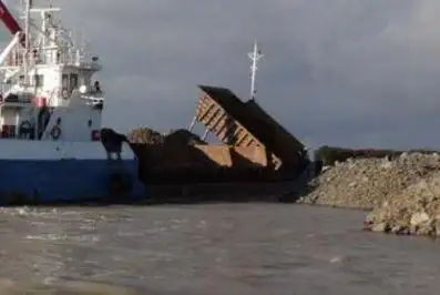 Dredger (Kazık çakma gemisi) satılık