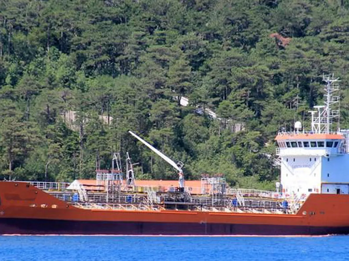 Petrol/Kimyasal tankeri satılık