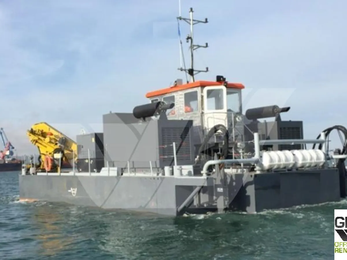 Dredger (Kazık çakma gemisi) satılık