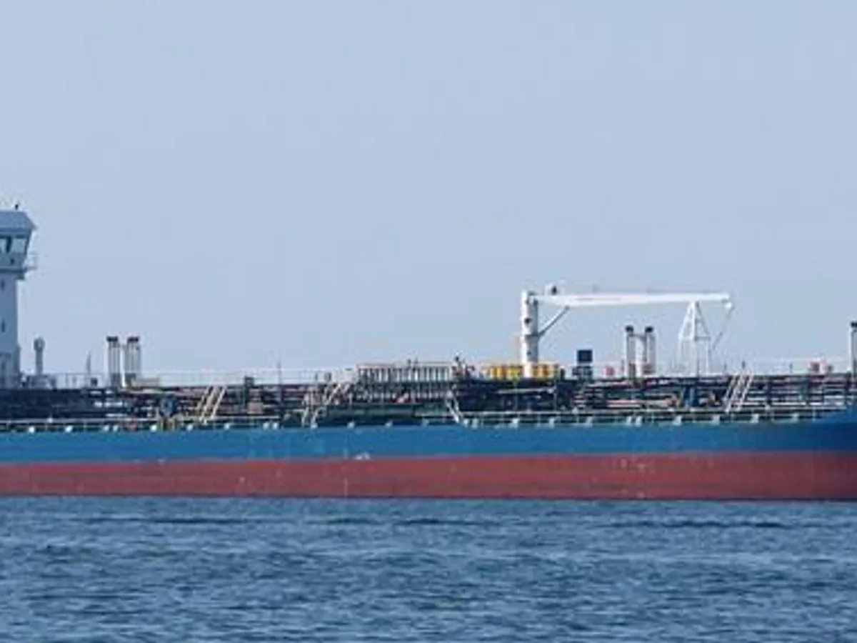 Petrol/Kimyasal tankeri satılık