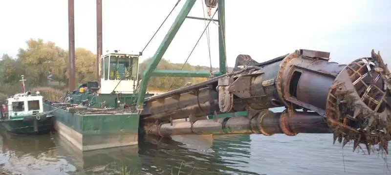 Dredger (Kazık çakma gemisi) satılık