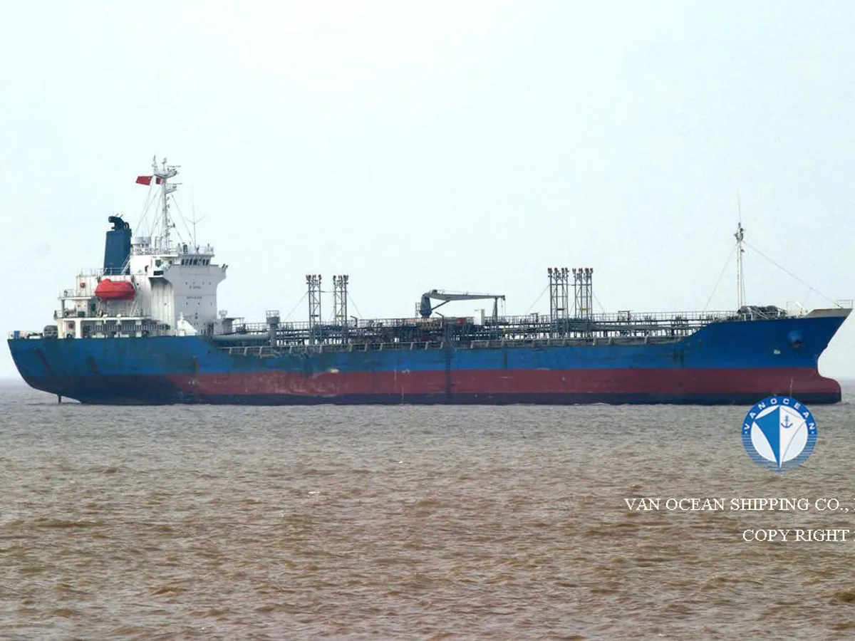 Petrol/Kimyasal tankeri satılık