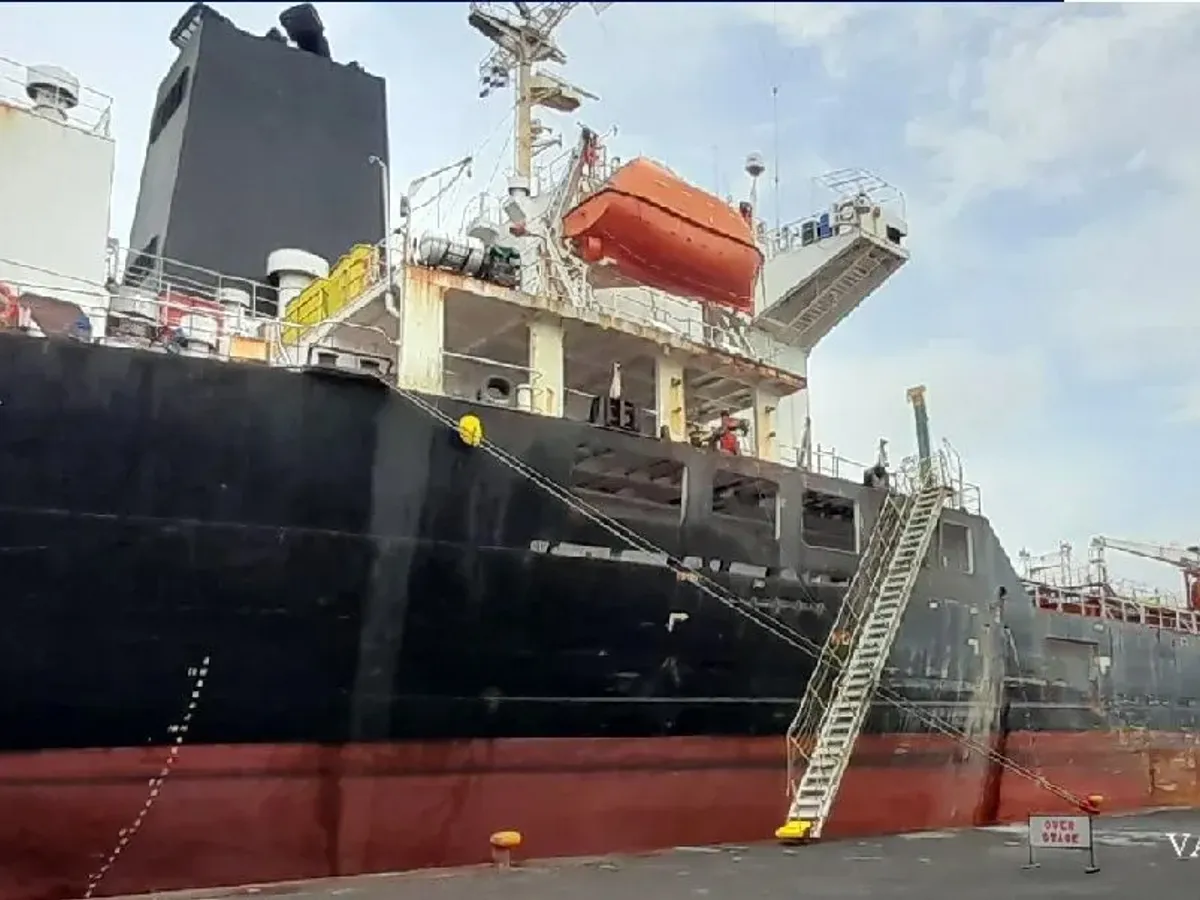 Petrol/Kimyasal tankeri satılık