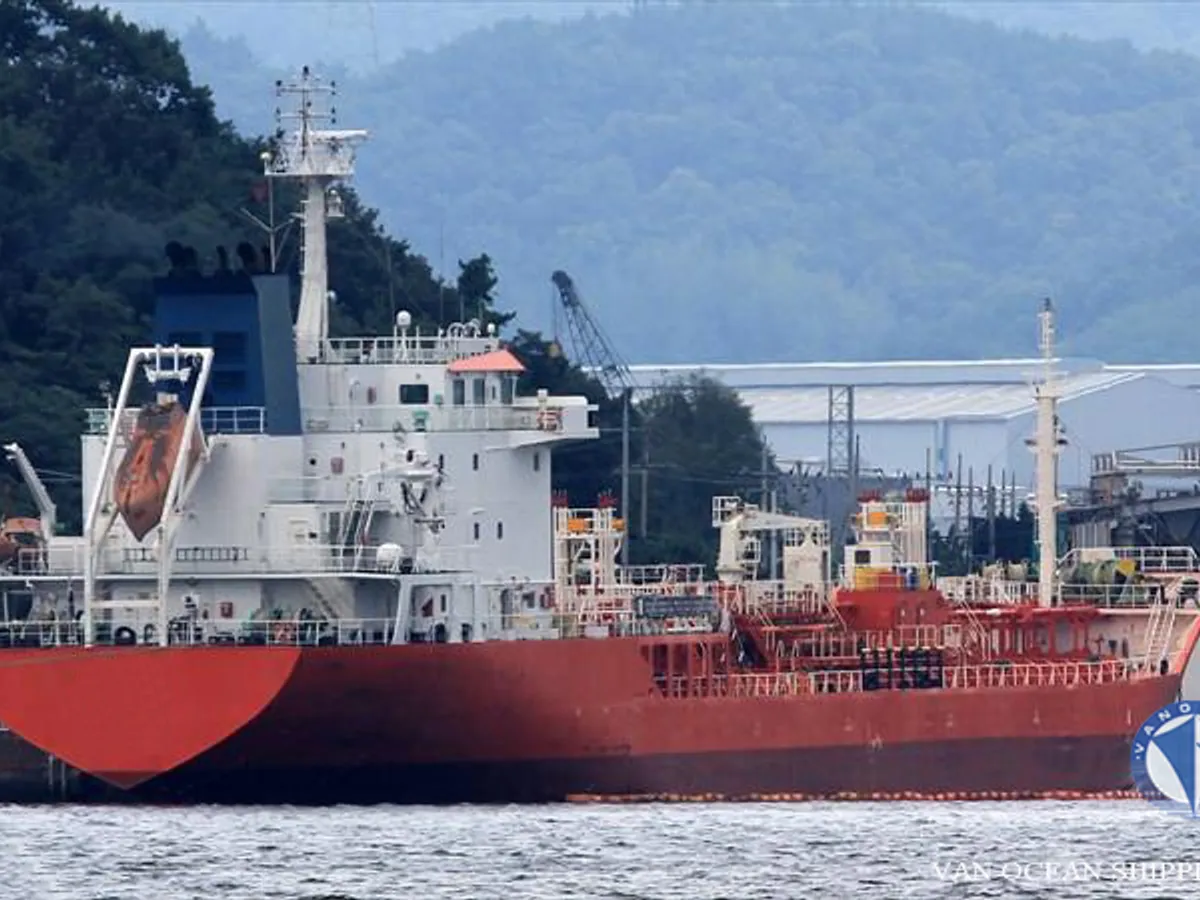 Petrol/Kimyasal tankeri satılık
