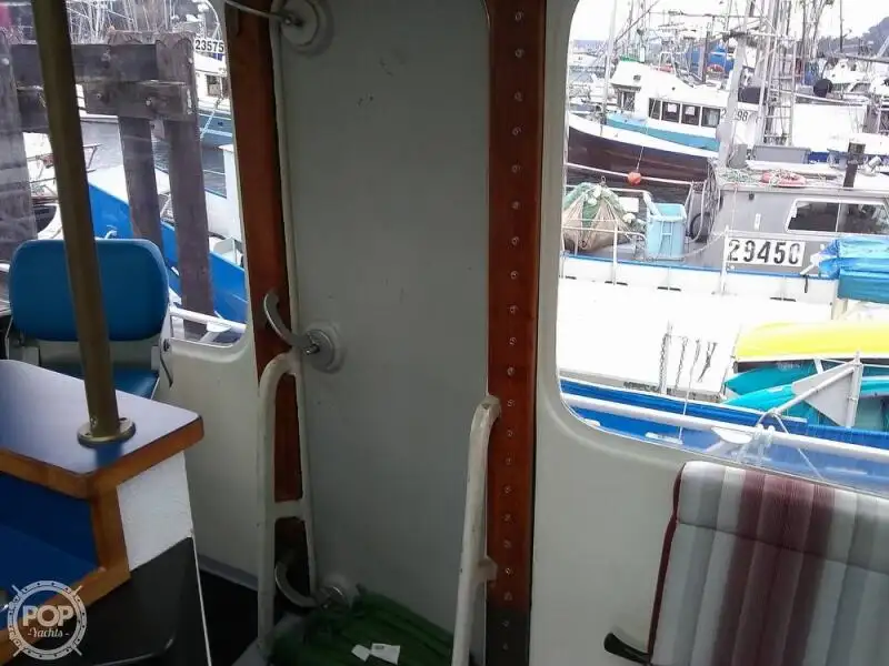 Küçük yük gemisi satılık