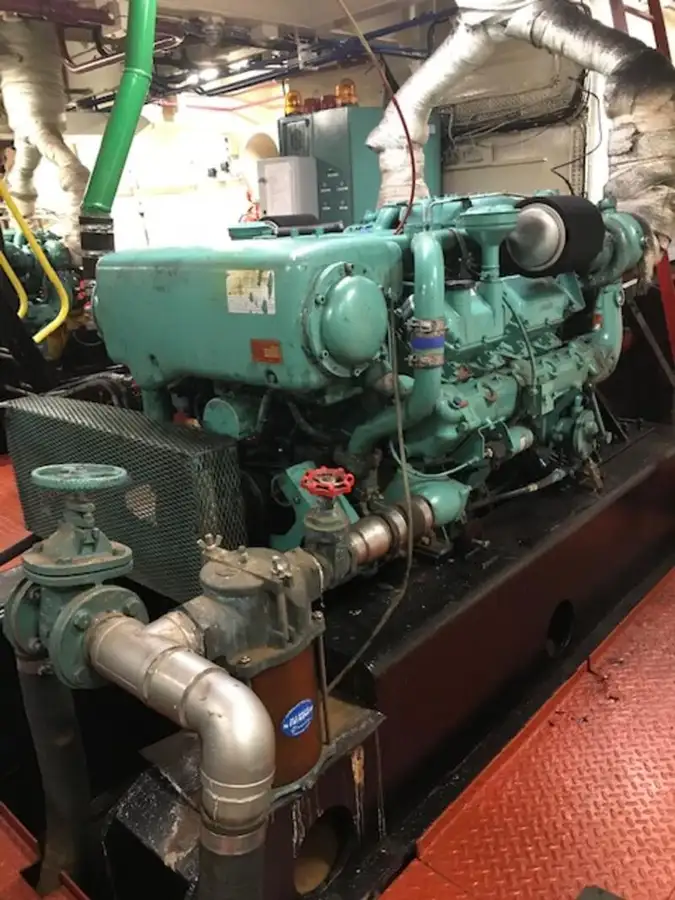 Dredger (Kazık çakma gemisi) satılık