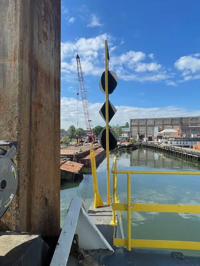 Dredger (Kazık çakma gemisi) satılık