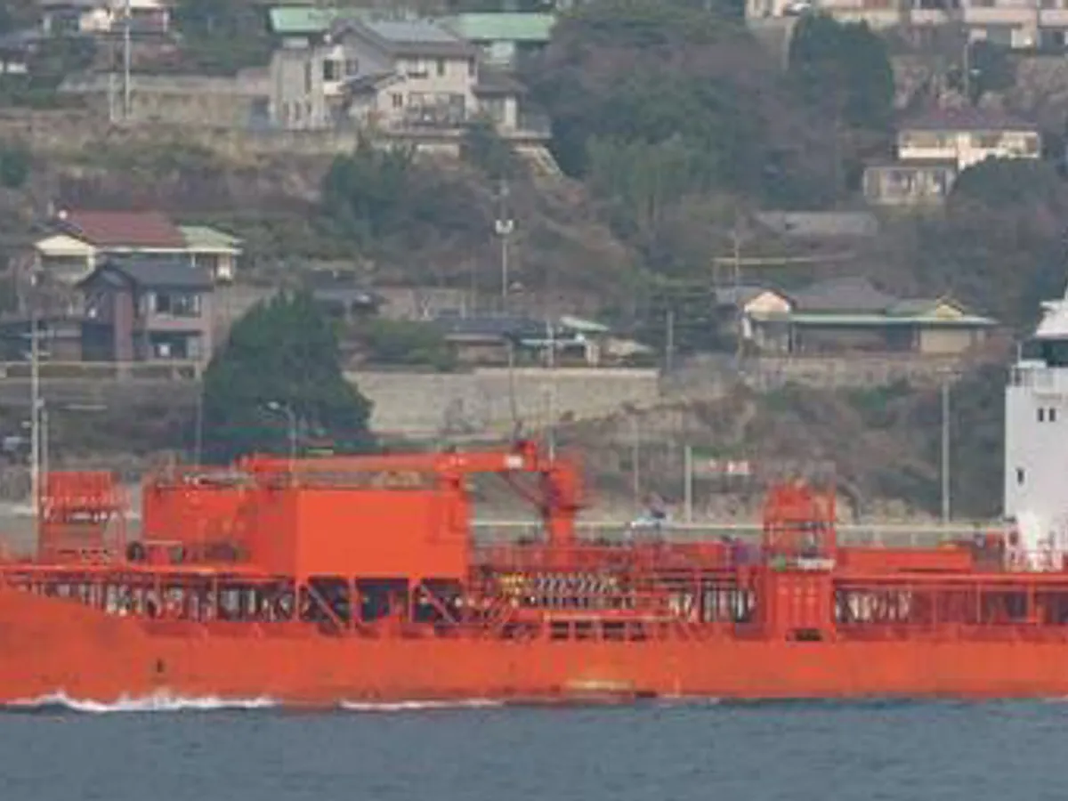 Petrol/Kimyasal tankeri satılık