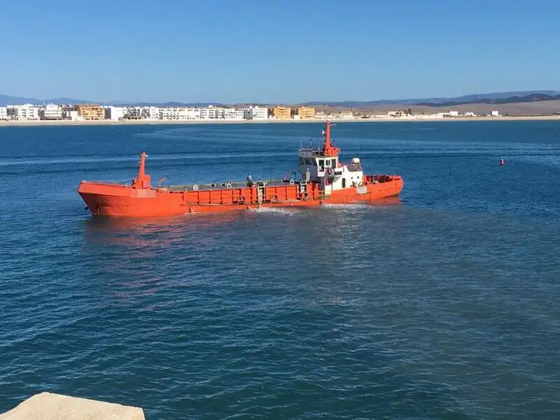 Konteyner gemisi satılık
