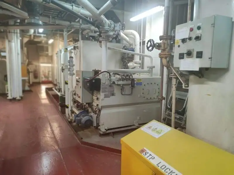 Dredger (Kazık çakma gemisi) satılık