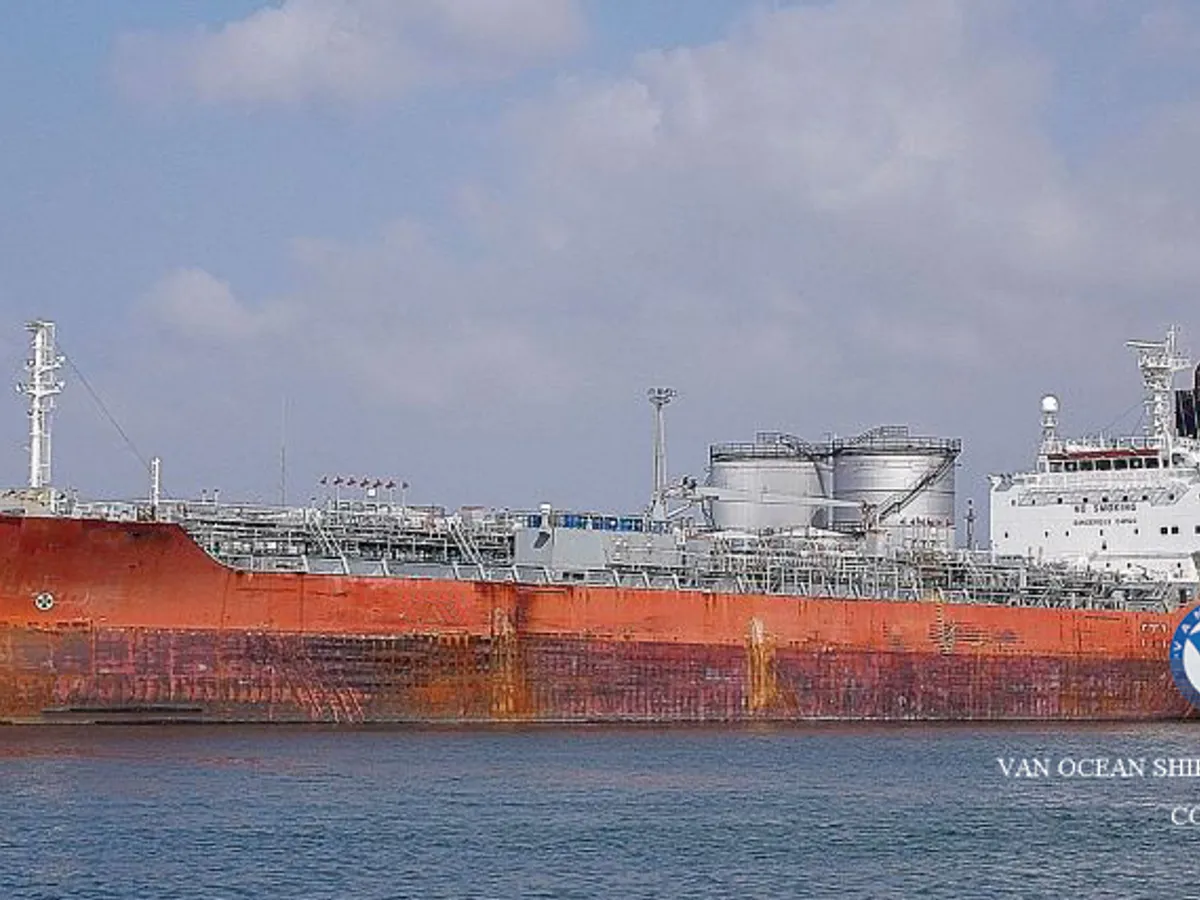 Petrol/Kimyasal tankeri satılık