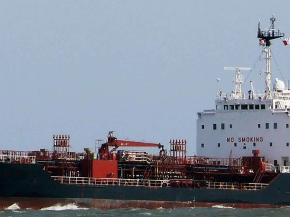 Petrol/Kimyasal tankeri satılık