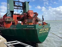 Dredger (Kazık çakma gemisi) satılık