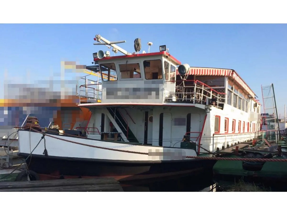 Konteyner gemisi satılık