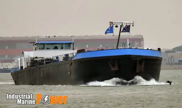 Petrol tankeri, Kimyasal tanker satılık