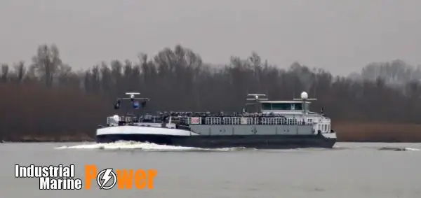 Petrol tankeri, Kimyasal tanker satılık