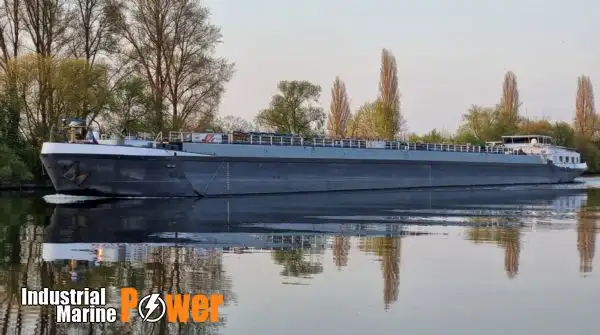 Petrol tankeri, Kimyasal tanker satılık