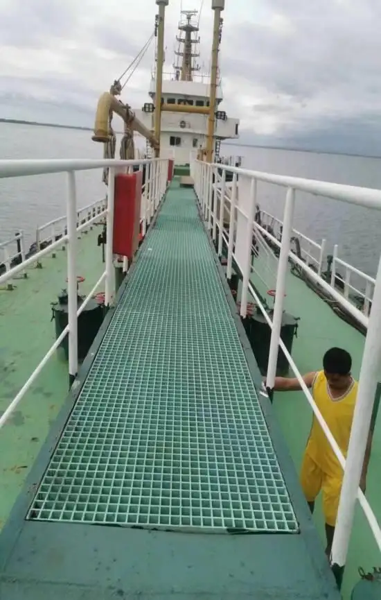 Petrol tankeri, Kimyasal tanker satılık