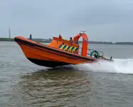 Sert şişme bot satılık